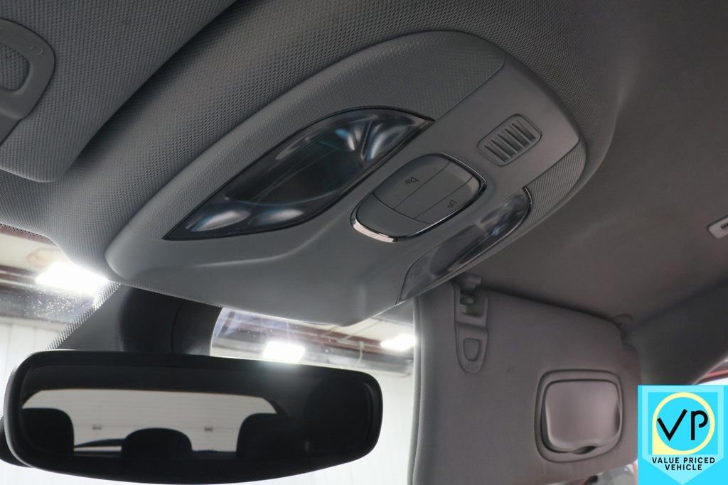 Used 2018 Jeep Compass Sport w/ Tech Group image 15