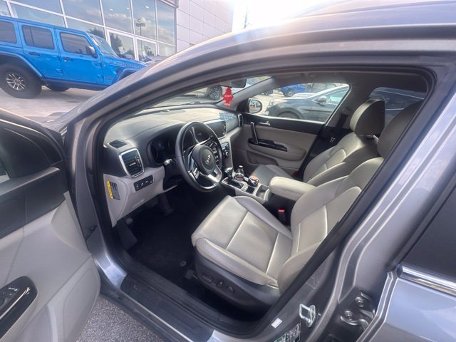Used 2021 Kia Sportage EX AWD/4WD image 6