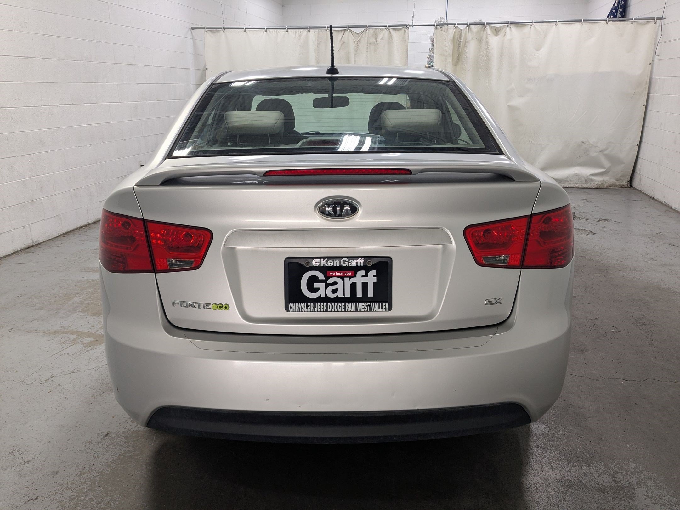 Used 2013 Kia Forte EX w/ Fuel Economy Pkg FWD image 8