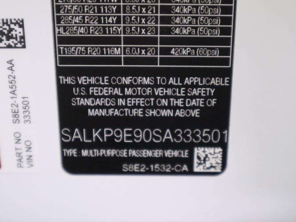 New 2025 Land Rover Range Rover SE image 34