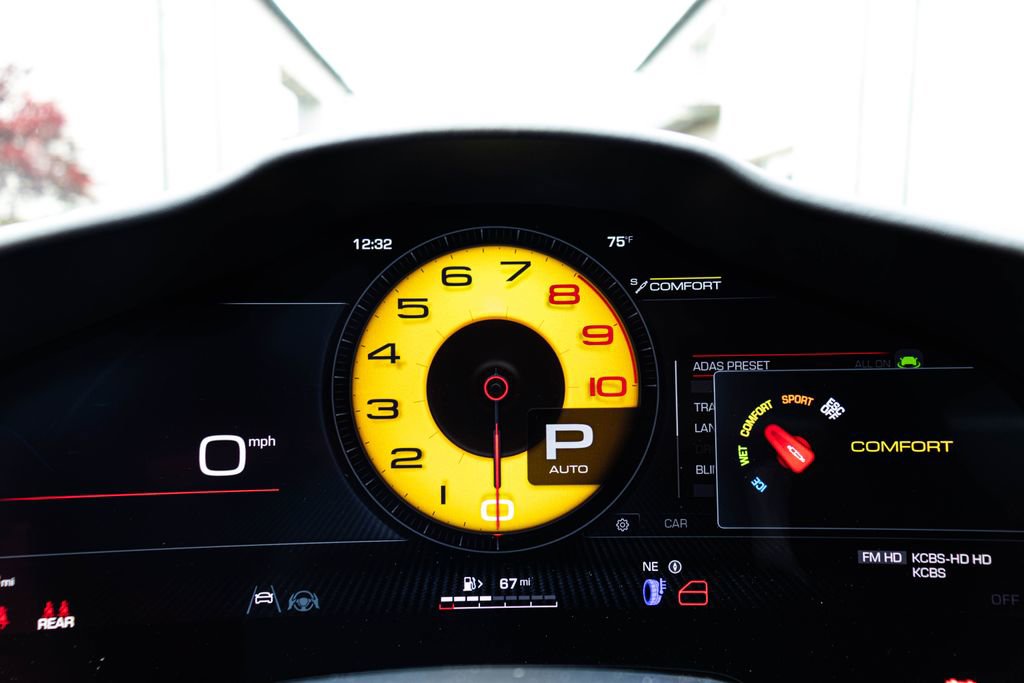 Certified 2025 Ferrari Purosangue AWD/4WD image 40