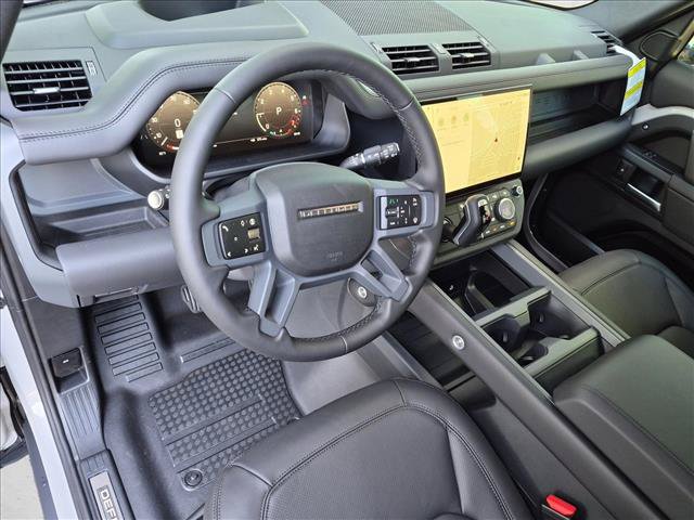 New 2026 Land Rover Defender 130 X-Dynamic SE AWD/4WD image 3