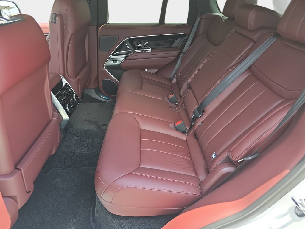 New 2026 Land Rover Range Rover SE AWD/4WD image 16