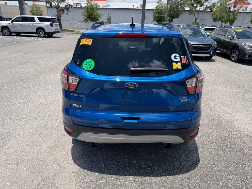Used 2017 Ford Escape SE w/ Equipment Group 201A AWD/4WD image 6
