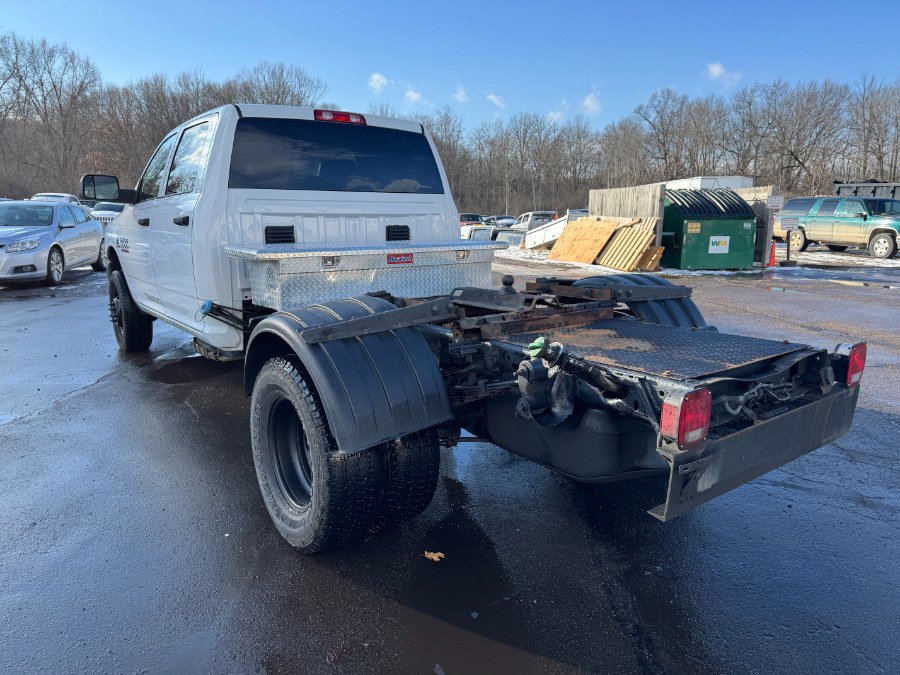 Used 2017 RAM 3500 Tradesman w/ Chrome Appearance Group image 3