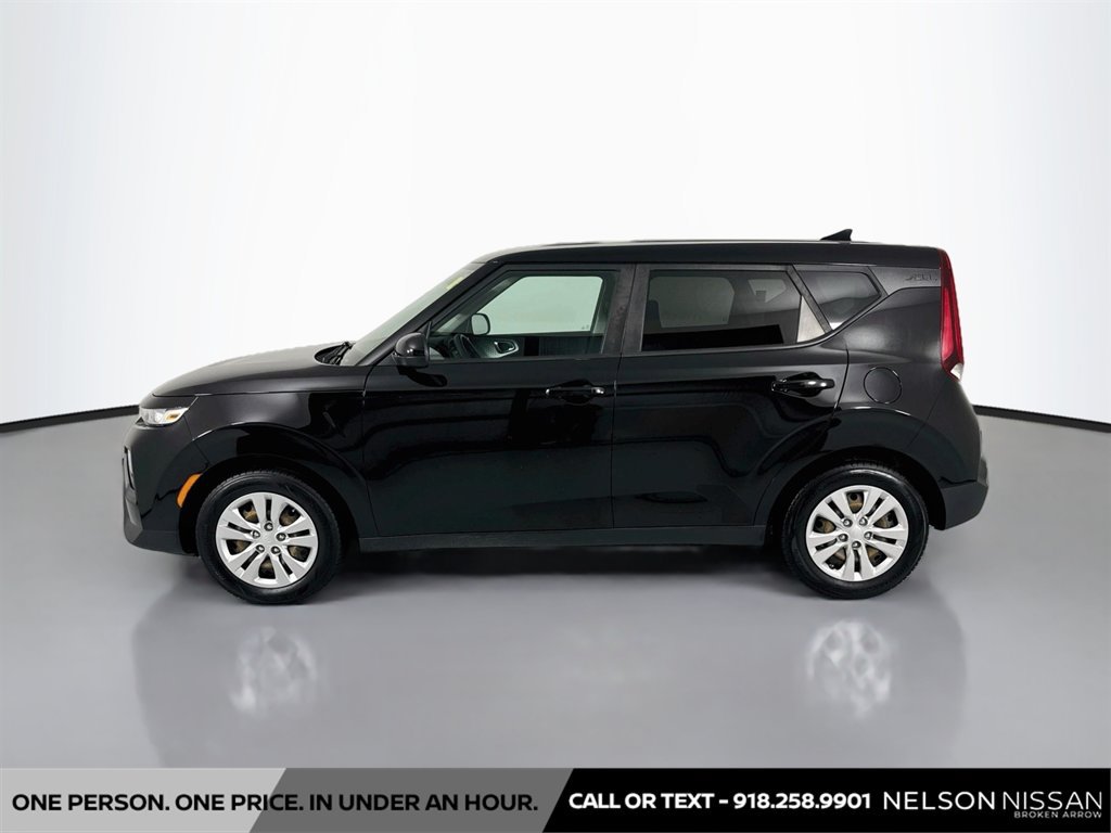 Used 2020 Kia Soul LX FWD image 8