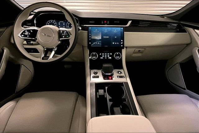 New 2026 Jaguar F-PACE R-Dynamic S AWD/4WD image 6