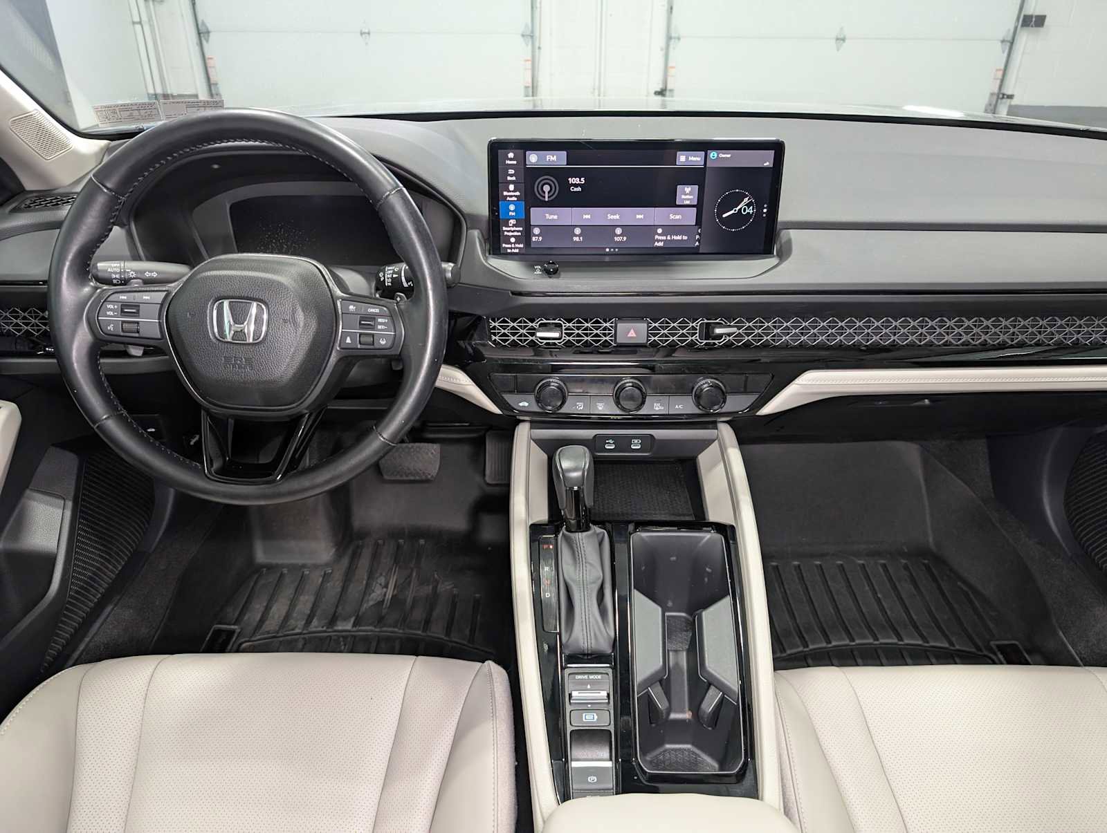 Used 2024 Honda Accord EX-L image 18