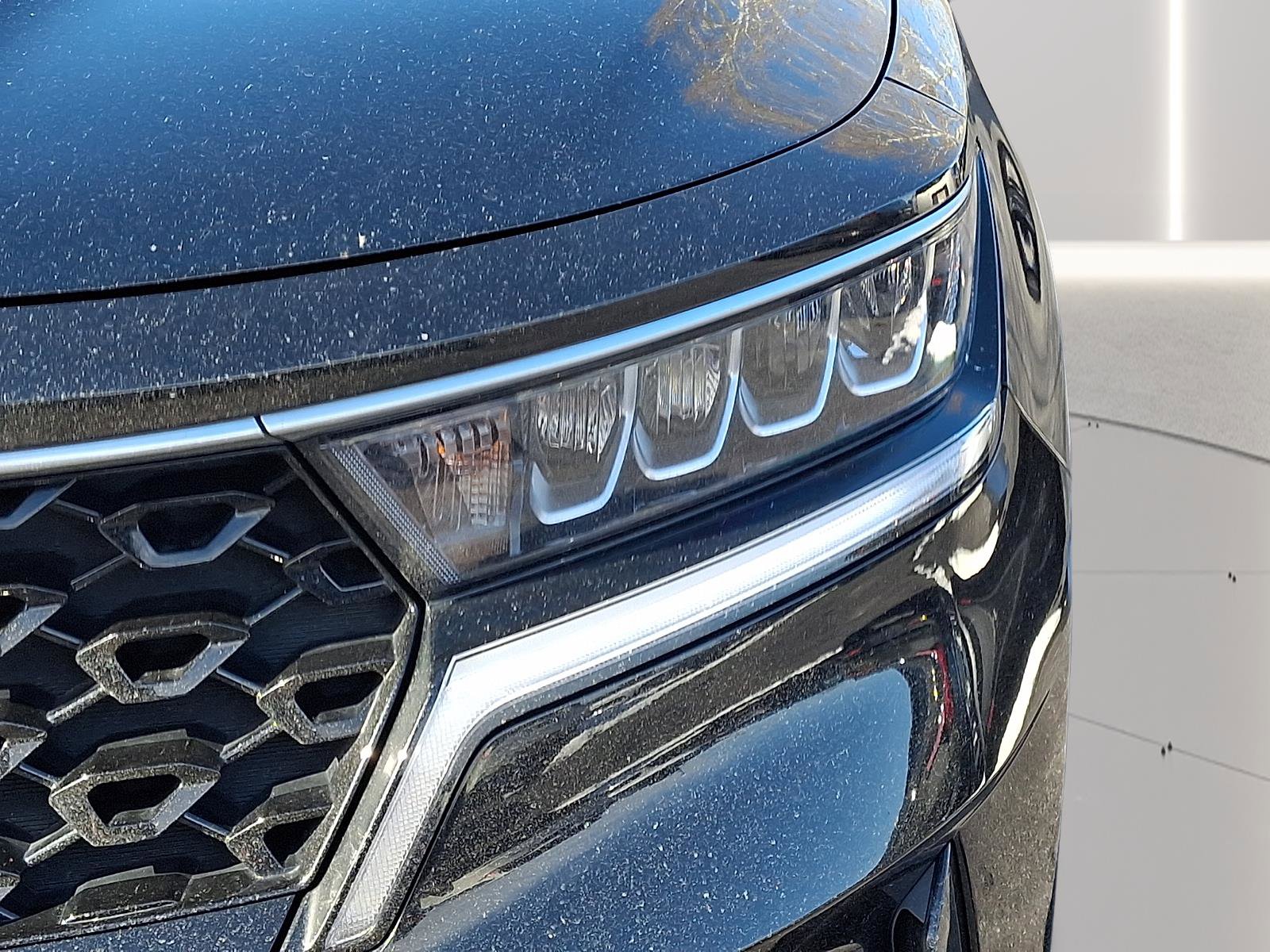 Used 2023 Kia Sorento EX image 12