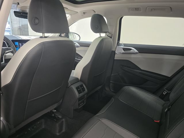 New 2026 Volkswagen Taos SE AWD/4WD image 25
