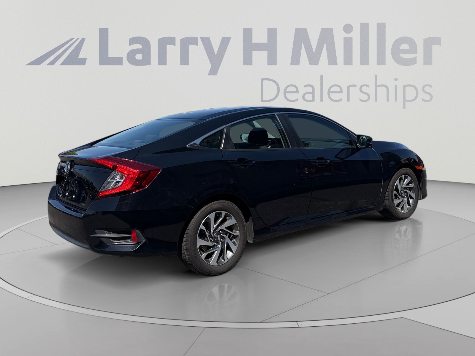 Used 2016 Honda Civic EX image 5