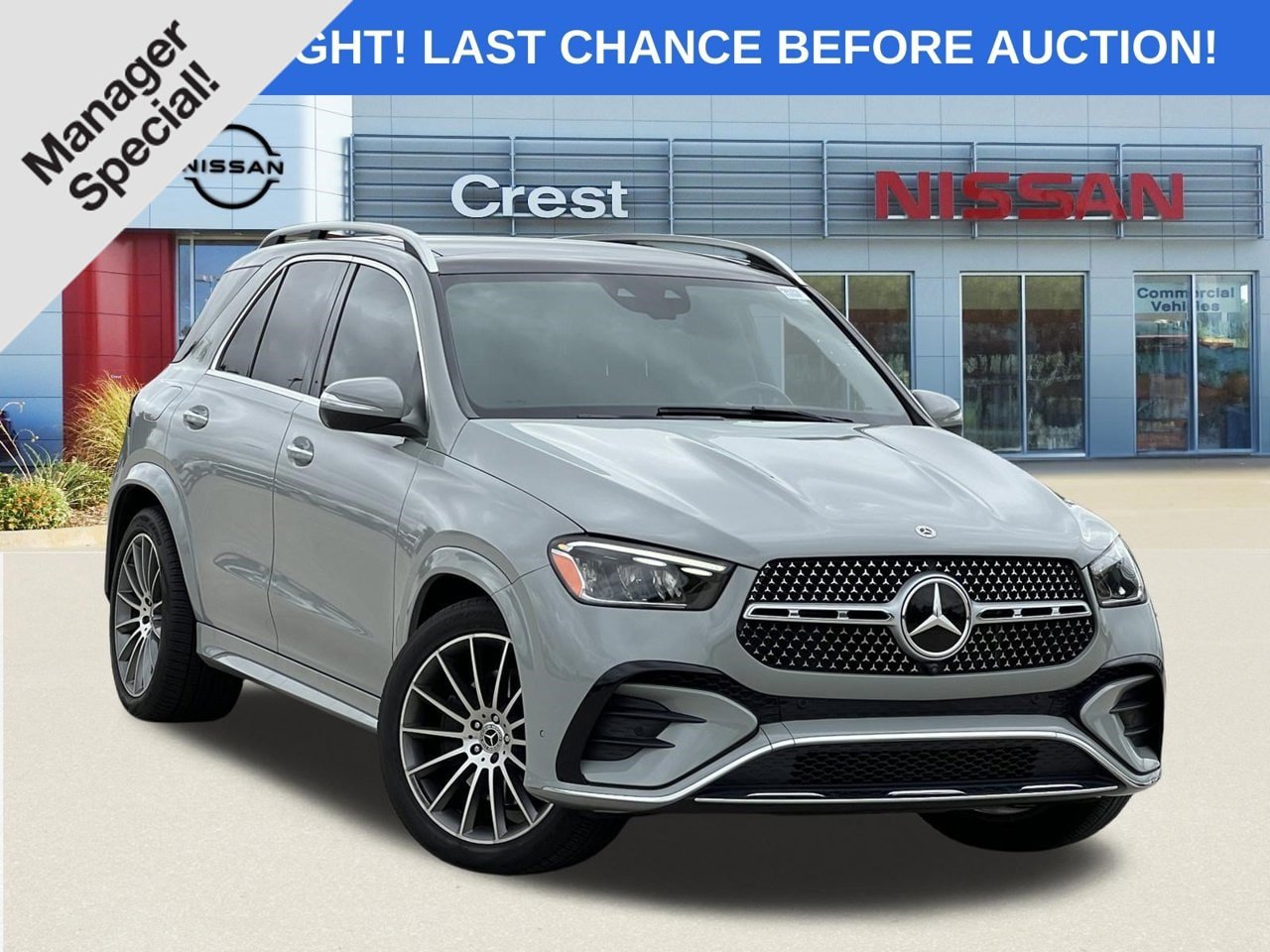 Used 2025 Mercedes-Benz GLE 450 4MATIC w/ AMG Line Exterior image 1