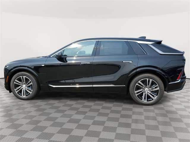 New 2025 Cadillac Lyriq Luxury image 3