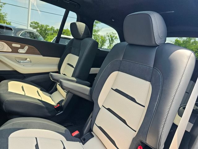 New 2026 Mercedes-Benz GLS 63 AMG 4MATIC image 24