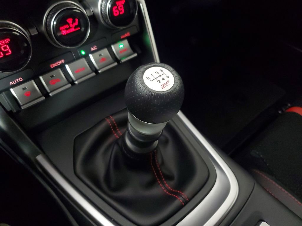 Used 2022 Subaru BRZ Limited image 28