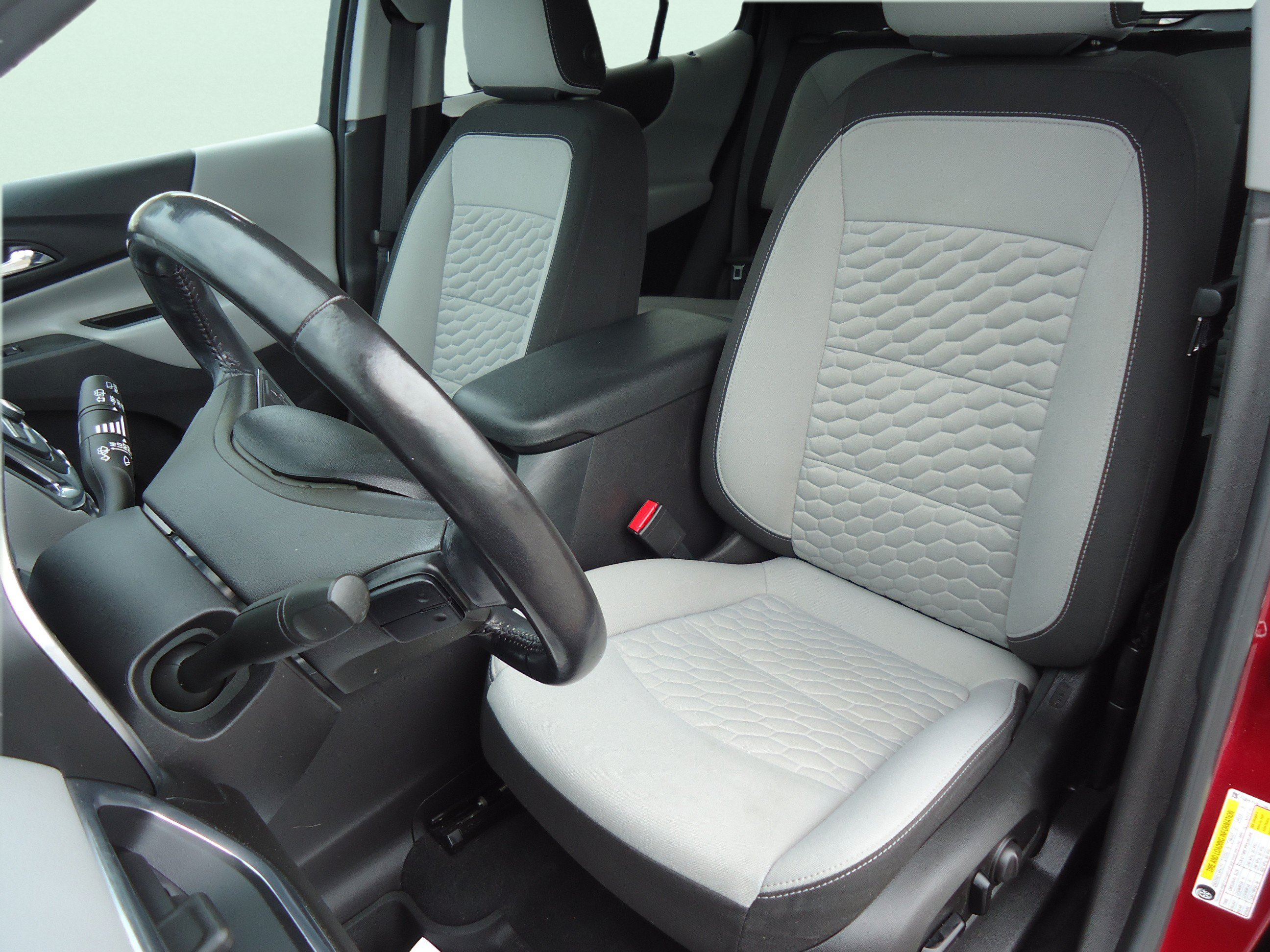 Used 2021 Chevrolet Equinox LT AWD/4WD image 24