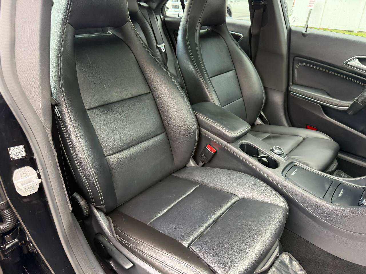 Used 2016 Mercedes-Benz CLA 250 image 38