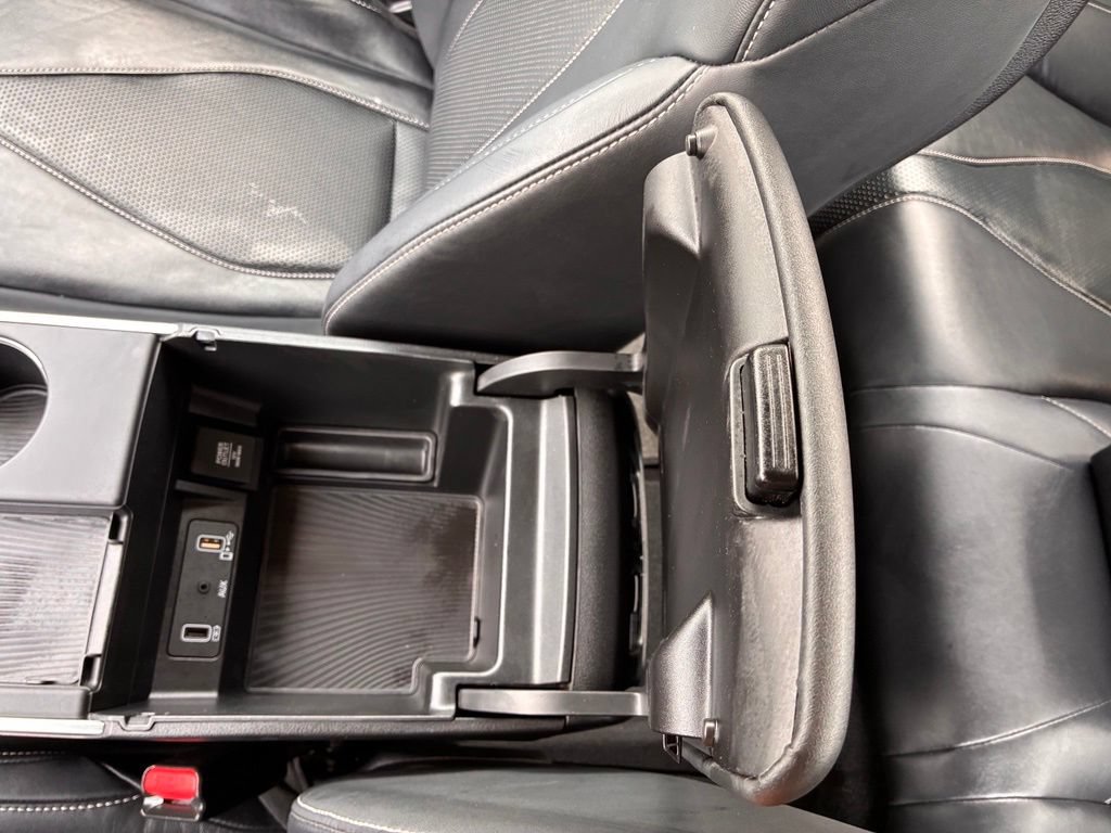 Used 2023 Acura TLX w/ Technology Package FWD image 36