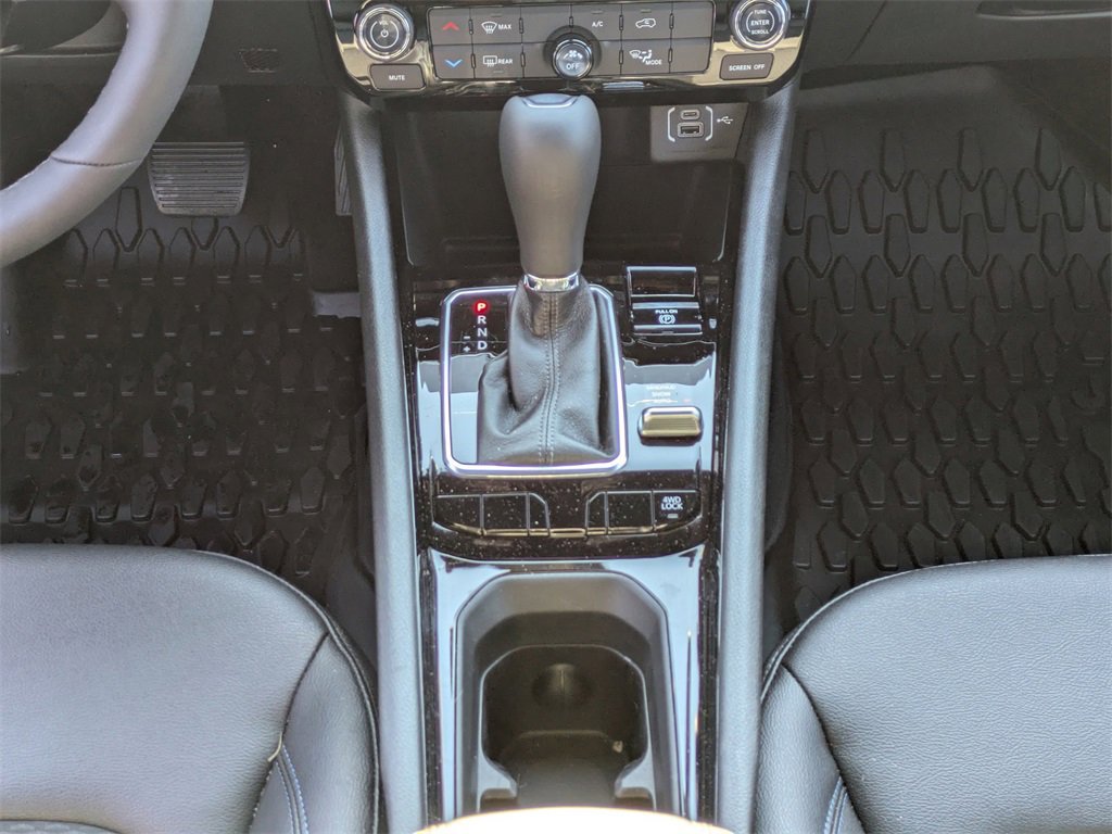 Used 2026 Jeep Compass Altitude image 19