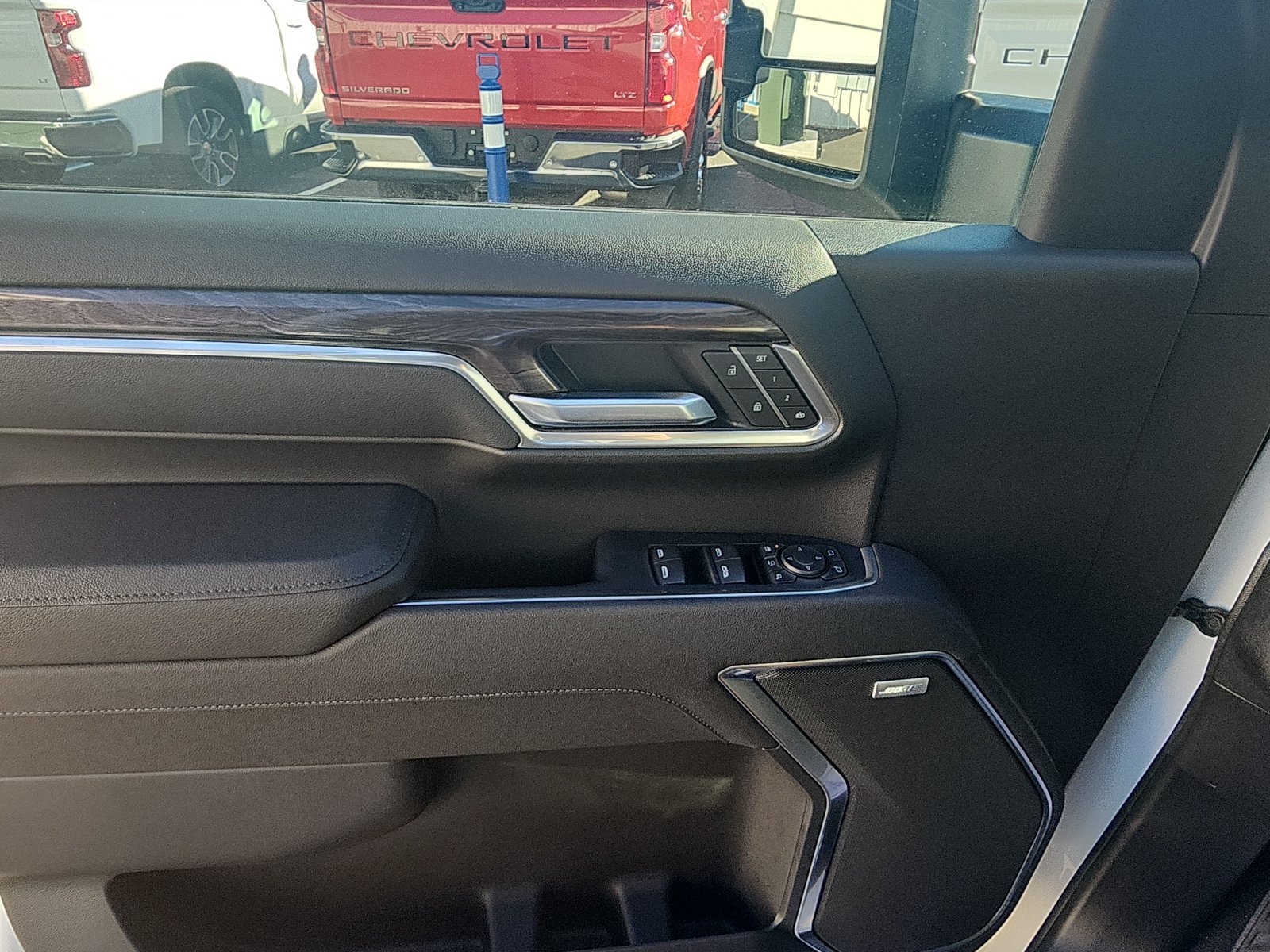 New 2026 Chevrolet Silverado 3500 LTZ w/ LTZ Convenience Package AWD/4WD image 18