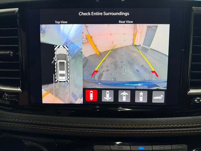 Used 2022 Chrysler Pacifica Pinnacle image 15