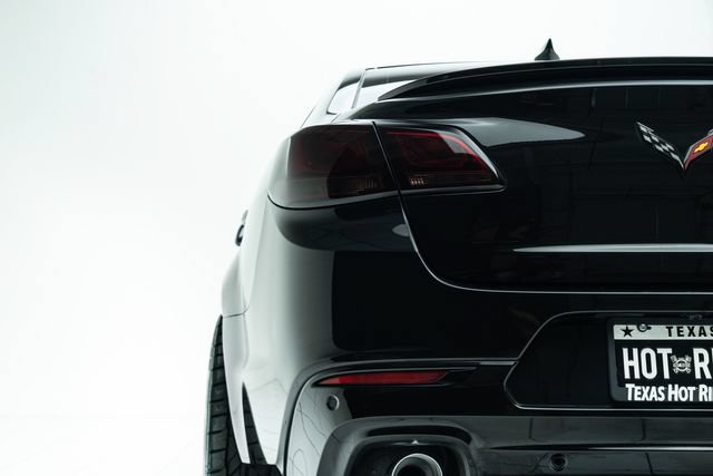 Used 2015 Chevrolet SS RWD image 17