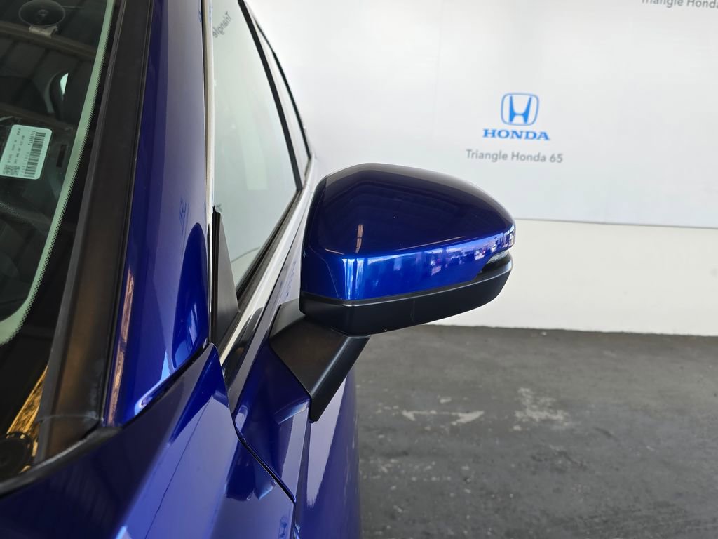 Used 2023 Honda CR-V LX image 20