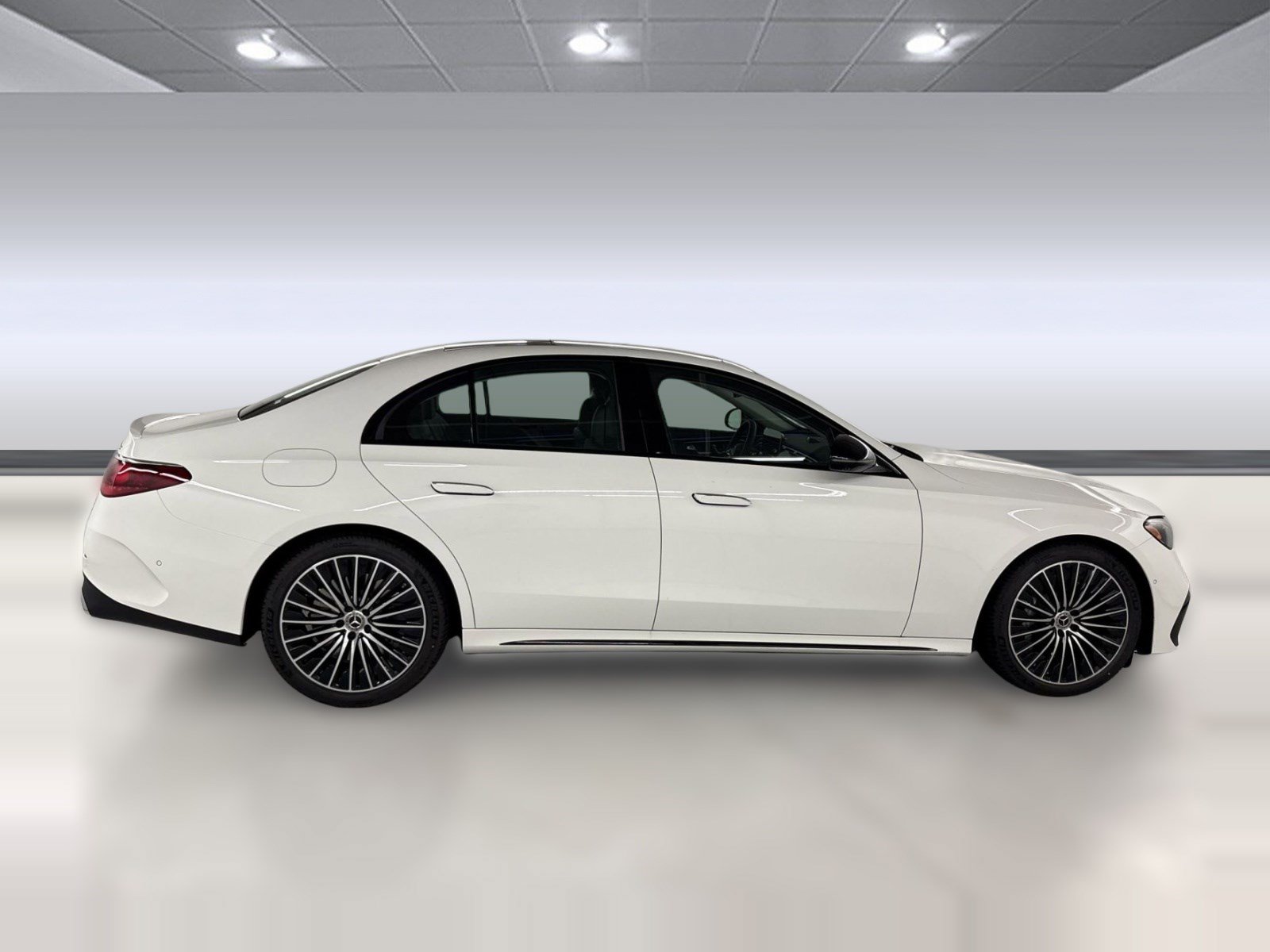 New 2026 Mercedes-Benz E 450 4MATIC Sedan image 8