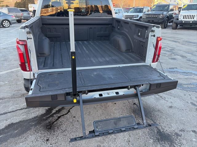 Used 2024 Ford F150 Raptor image 40