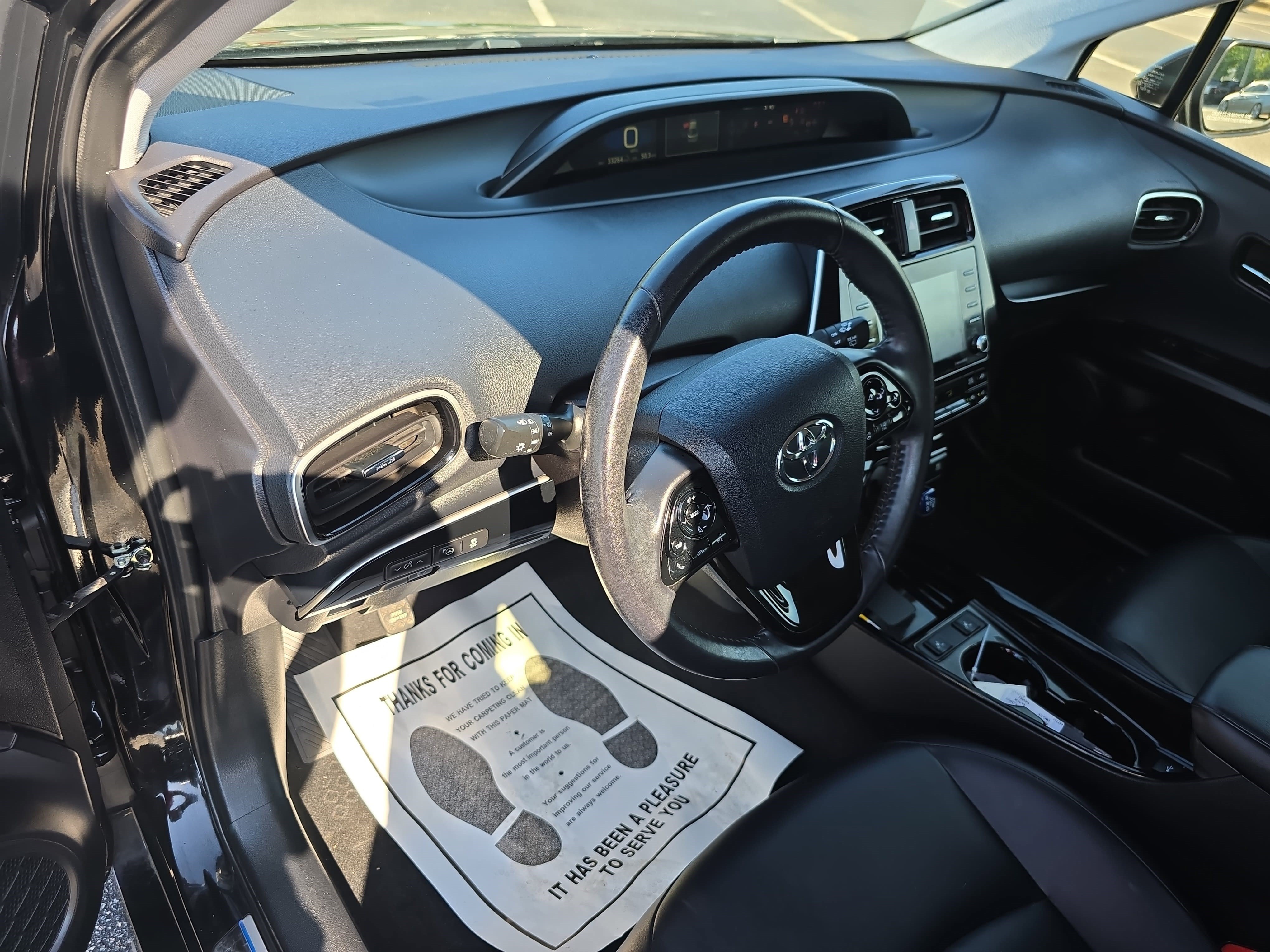 Used 2022 Toyota Prius FWD image 15