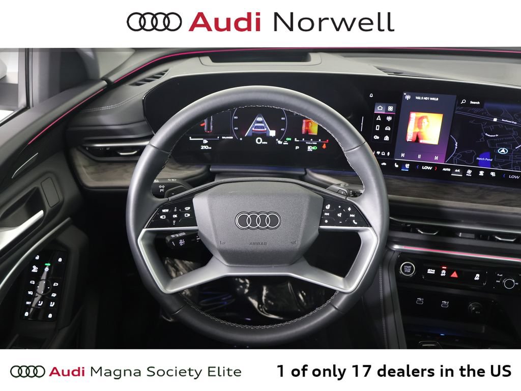 Certified 2025 Audi Q5 Premium w/ Premium Plus AWD/4WD image 31