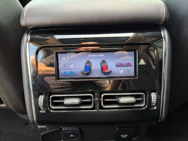 Used 2024 Lincoln Aviator Reserve w/ Equipment Group 201A AWD/4WD image 18