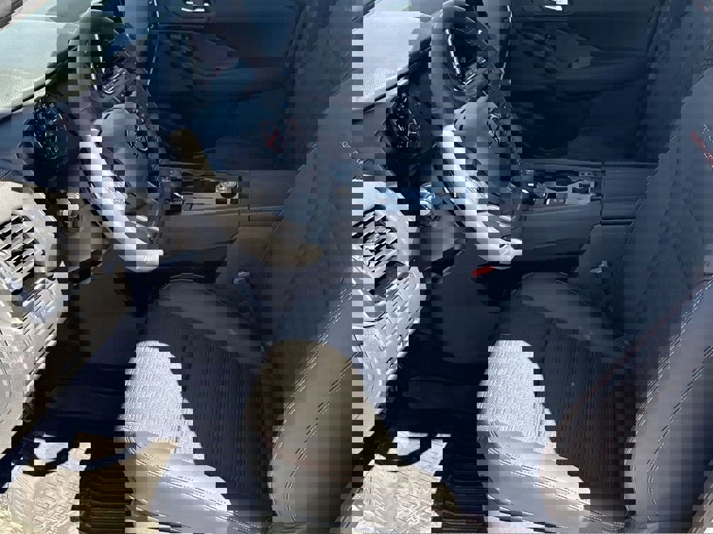 New 2026 Nissan Rogue SV image 21