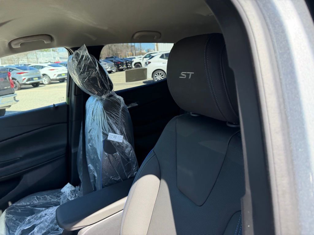 New 2026 Buick Encore GX Sport Touring AWD/4WD image 13