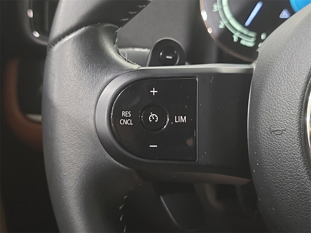 Used 2023 MINI Cooper Countryman S w/ Signature Upholstery Package image 17