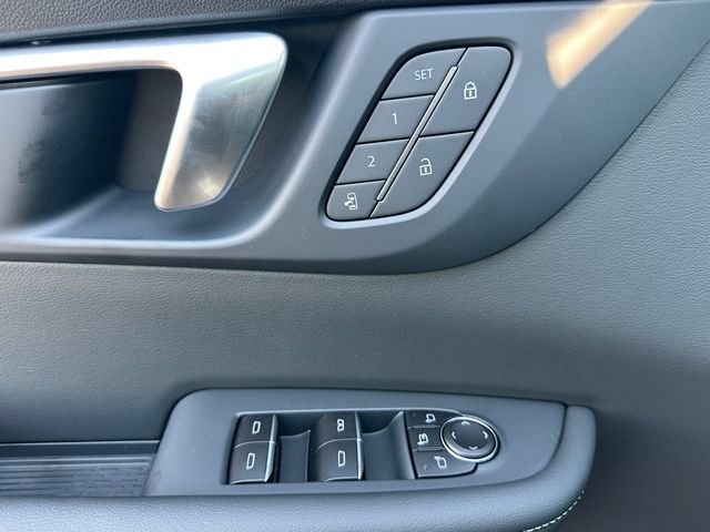 New 2026 Buick Enclave Sport Touring w/ Super Cruise Package image 24