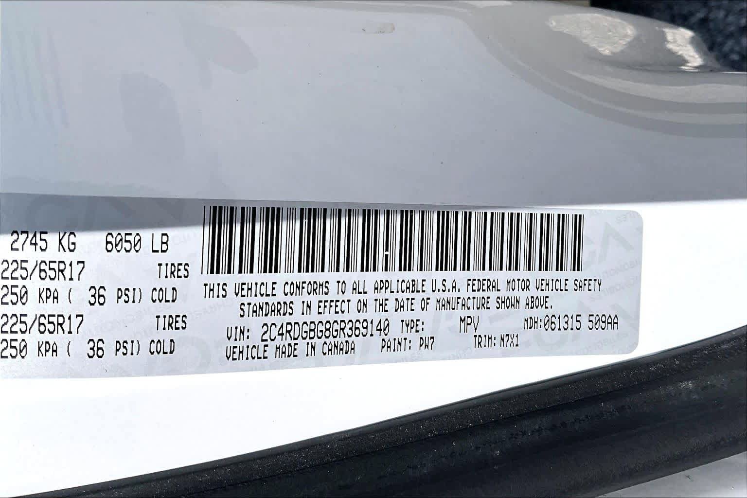 Used 2016 Dodge Grand Caravan SE FWD image 36