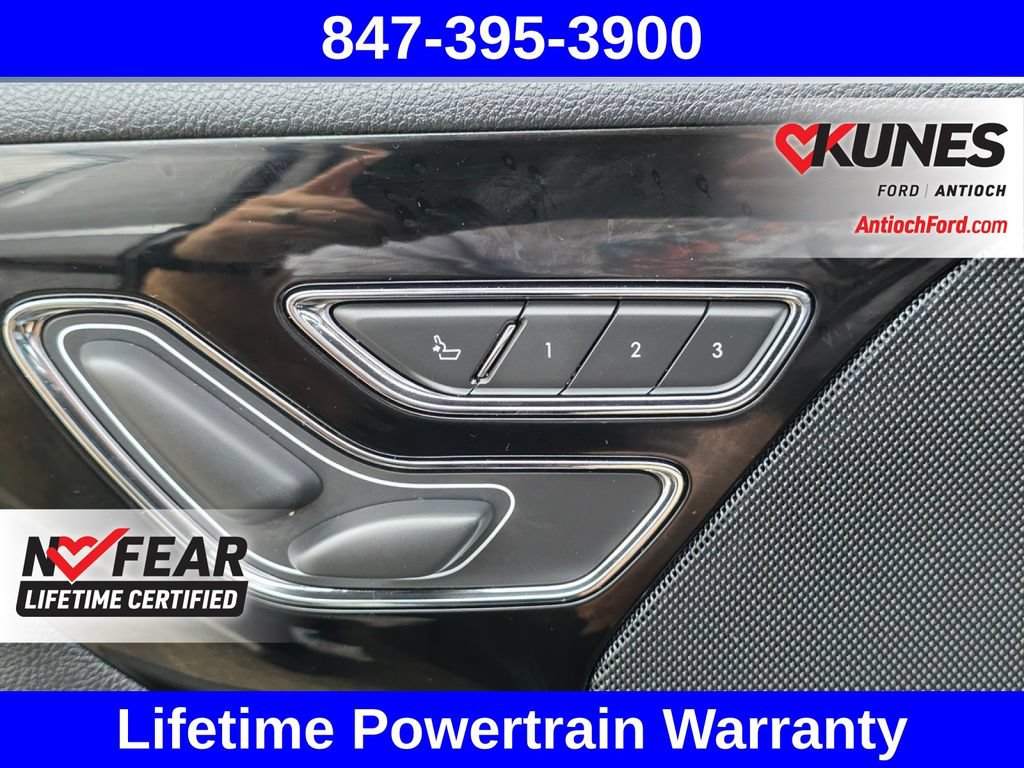 Used 2025 Lincoln Aviator AWD image 39