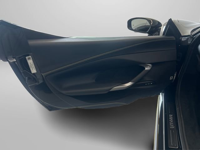 Used 2025 Ferrari 296 GTS image 16