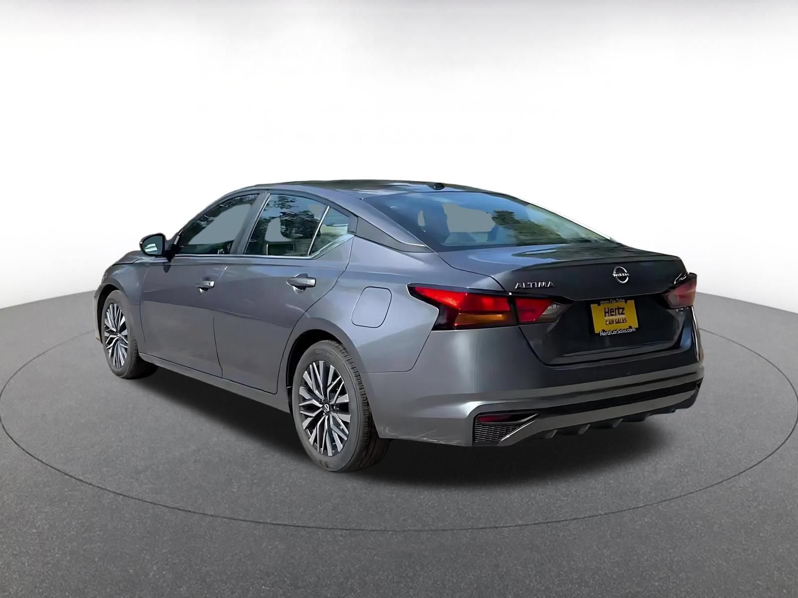 Used 2026 Nissan Altima 2.5 SV FWD image 12