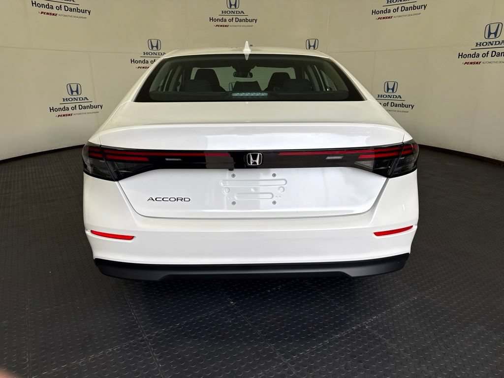 Used 2023 Honda Accord LX image 9