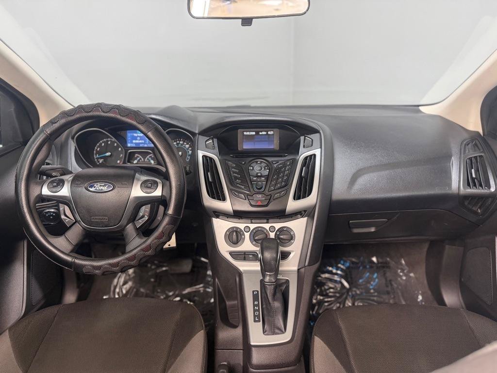 Used 2012 Ford Focus SE FWD image 10