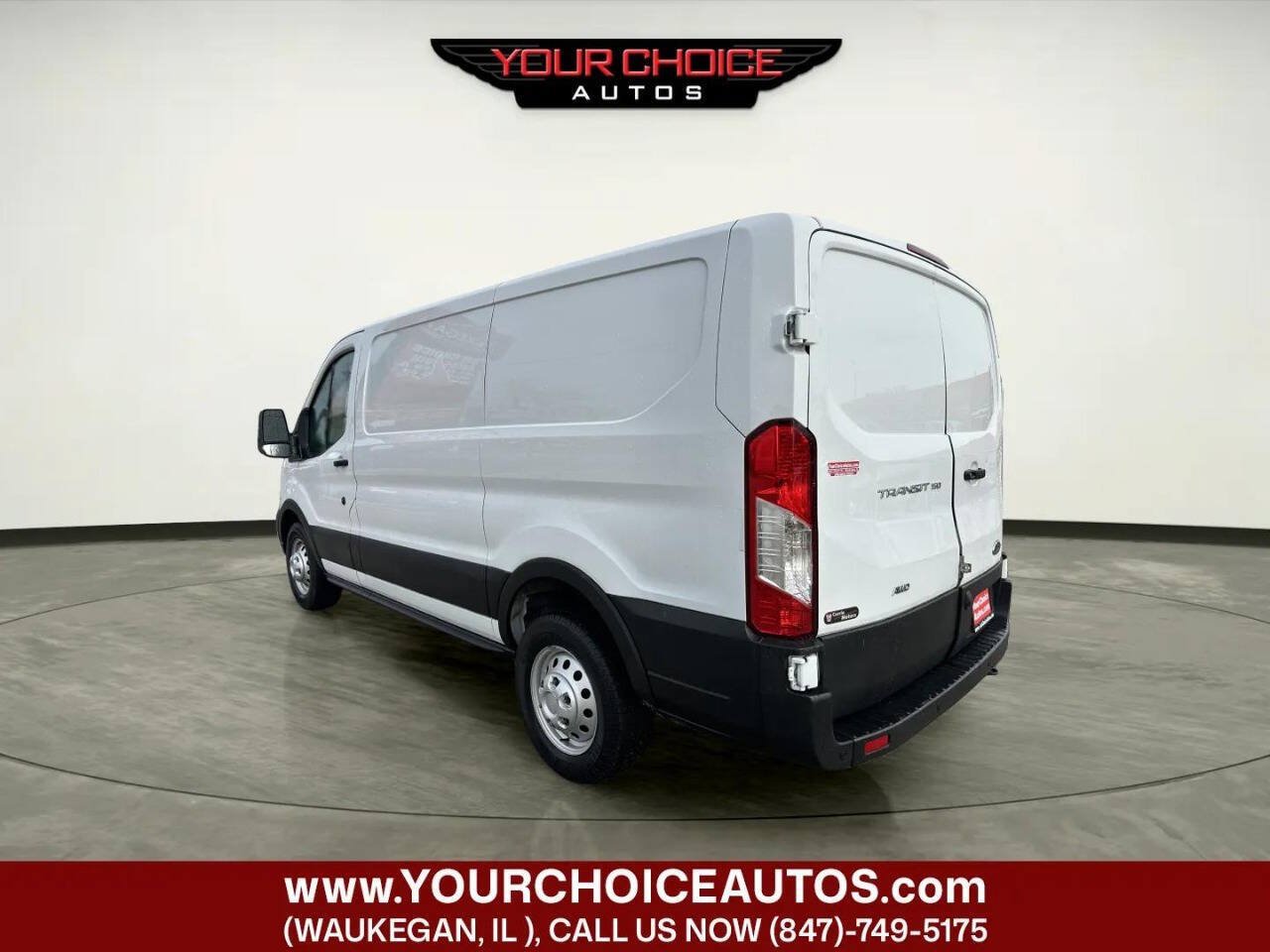 Used 2022 Ford Transit 150 Low Roof AWD image 3