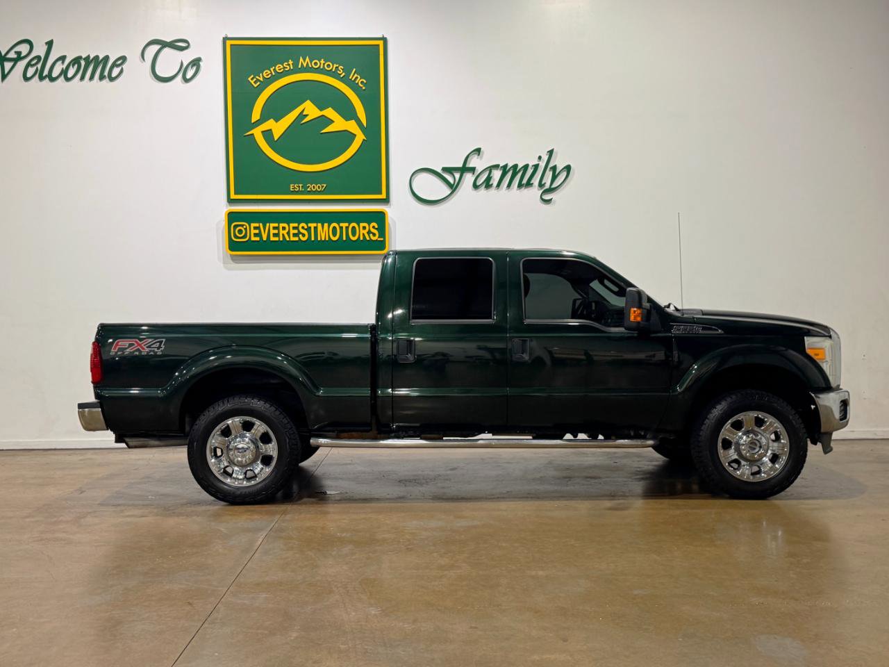 Used 2016 Ford F250 XLT w/ FX4 Off-Road Package image 9