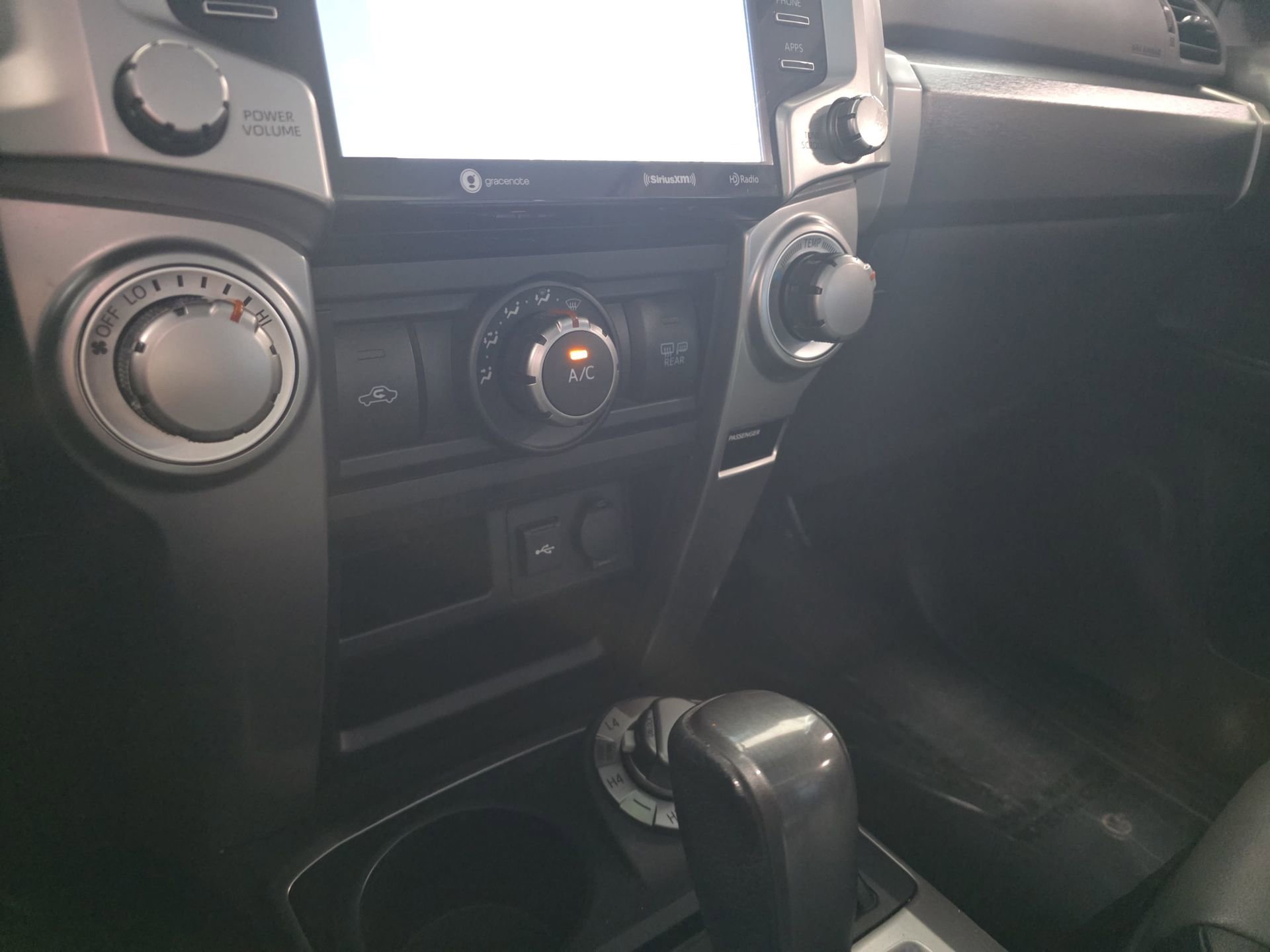 Used 2022 Toyota 4Runner SR5 Premium w/ Moonroof Package image 23