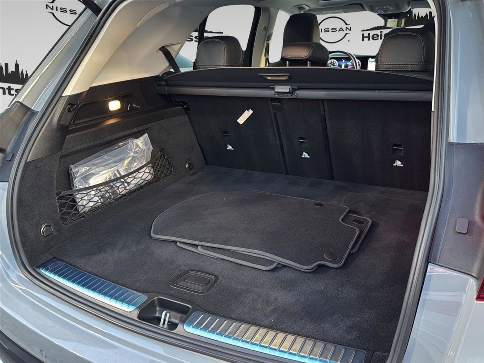 Used 2024 Mercedes-Benz GLE 450 4MATIC w/ Winter Package image 26