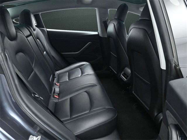 Used 2019 Tesla Model 3 Long Range image 17