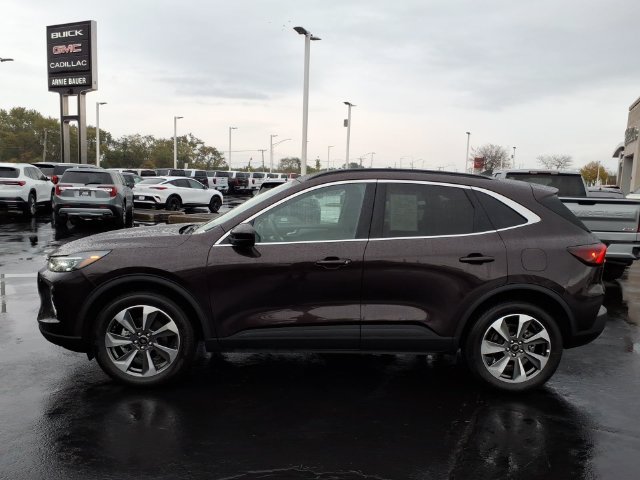 Used 2023 Ford Escape Platinum AWD/4WD image 10
