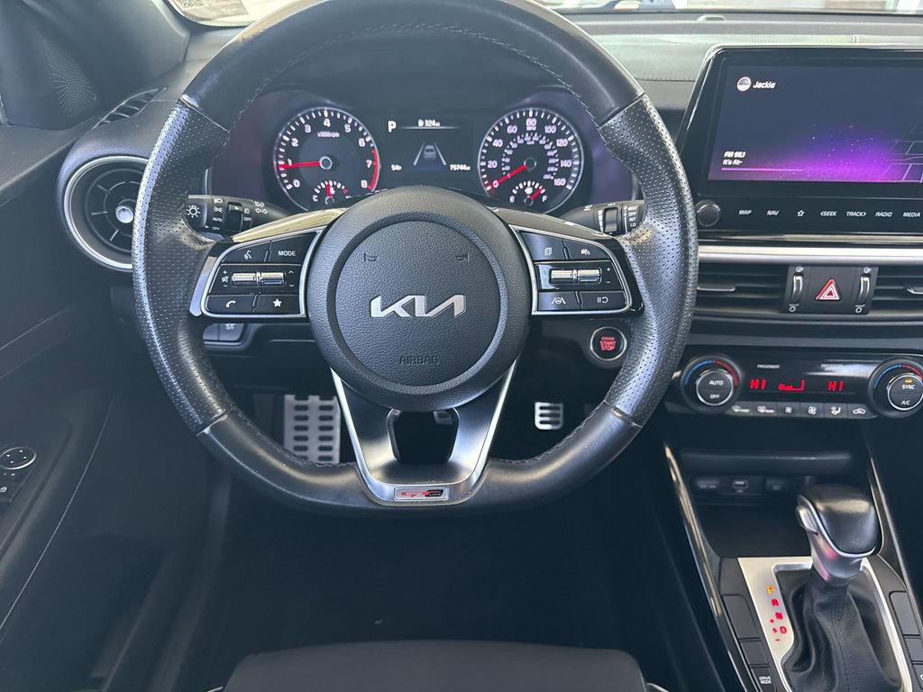 Used 2022 Kia Forte GT-Line image 13
