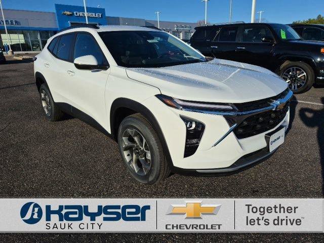 New 2026 Chevrolet Trax LT w/ Driver Confidence Package image 1